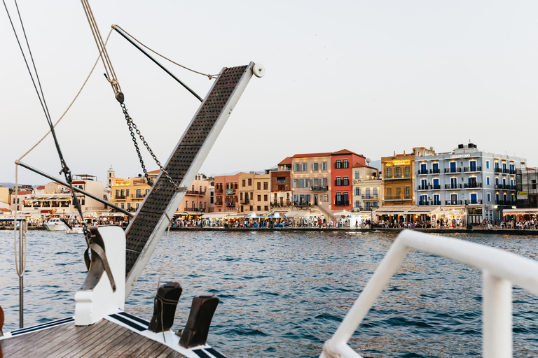 Chania: Sunset Boat Cruise with Guide