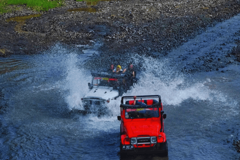 Yogyakarta : safari guidé en Jeep au mont Merapi avec prise en chargeYogyakarta : safari guidé en jeep au mont Merapi avec prise en charge