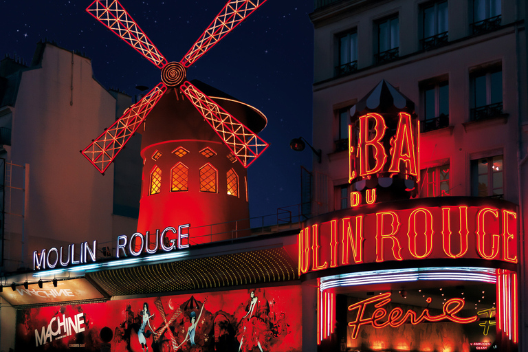 París: ticket para un cabaret del Moulin Rouge con champán