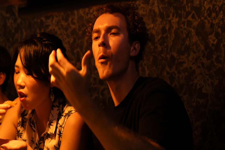 Degustación ilimitada de sake con degustación de sushi Omakase en TokioCata ilimitada de sake con 10 piezas de sushi omakase en Tokio