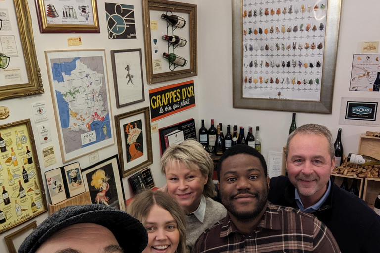 Paryż: Degustacja wina z 6 winami i deską serów