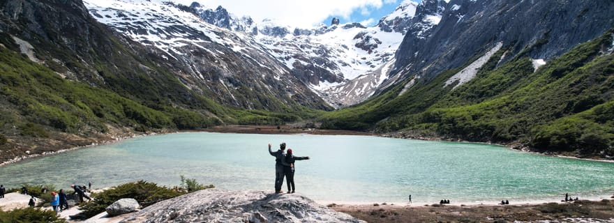 Ushuaia : Trekking Laguna Esmeralda avec déjeuner dans un dôme de montagne