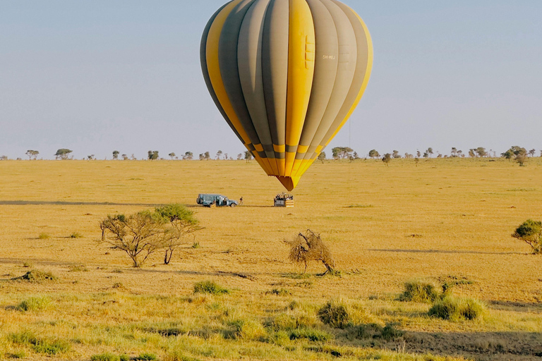 Arusha: 3-Day Serengeti & Ngorongoro Wondaful Safari 3-Day Serengeti & Ngorongoro with Balloon Experience