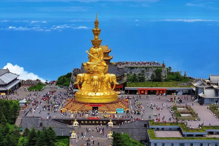 Chengdu: Leshan Buddha and Emeishan Guided 2-Day Trip