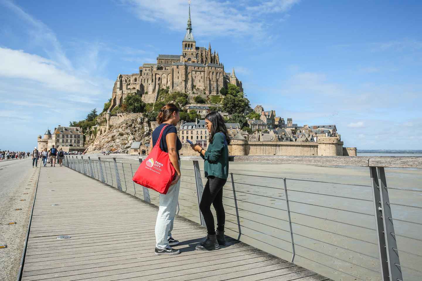 Da Parigi: Tour Guidato di un Giorno a Mont Saint-Michel