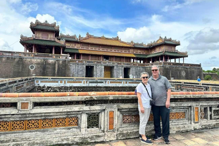 Da Hue: Tour per piccoli gruppi/privato Hue Imperial City TourAuto privata Solo autista e trasporto