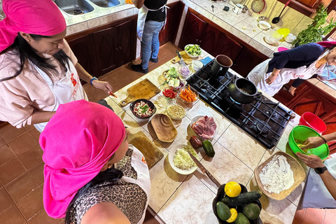 Ritmos y Sabores Andinos: Full Day en Otavalo desde Quito