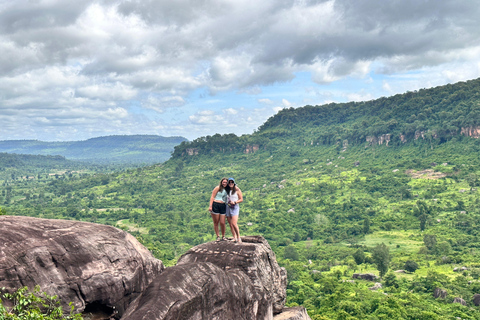 2-Day Angkor Wat, Banteay Srei, Kulen Mountain & Beng Mealea Private tour