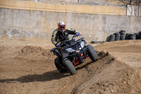 Baku: Quadro Safari - In the City Center