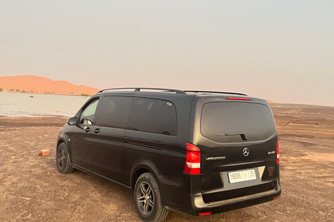 From Fez: 3-Day Luxury tour to Marrakech via Merzouga Tour with Luxury Camp