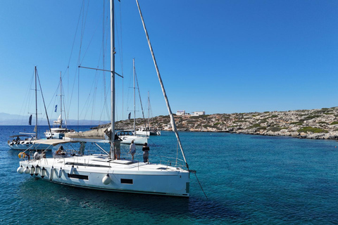 Heraklion: Dia Island Sailing Trip with Meal & Drinks