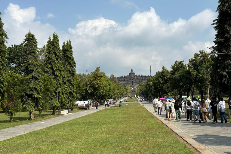 Yogyakarta: Private Transportation with Pickup Tour