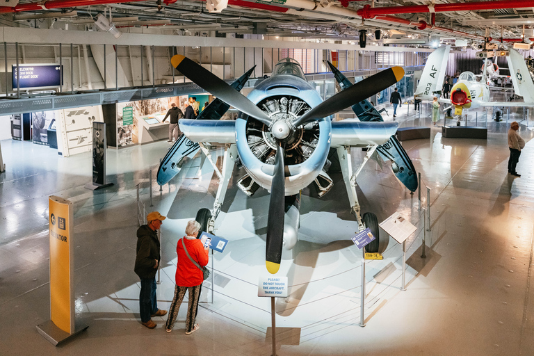 NYC: Muzeum Intrepid i bilet wstępu na wystawę ApolloBilet wstępu do muzeum Intrepid