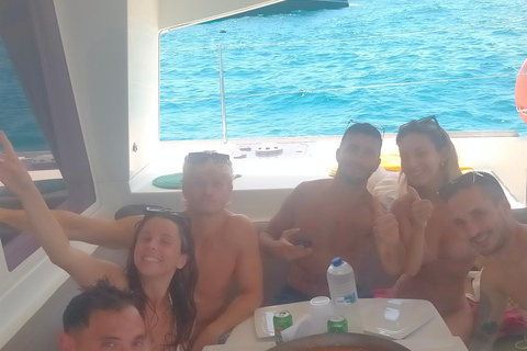 Valencia: Exclusive catamaran (max. 10), paella on board, and swimming – 3 hours Exclusive catamaran (max. 10), paella on board, and swim – 3 hours