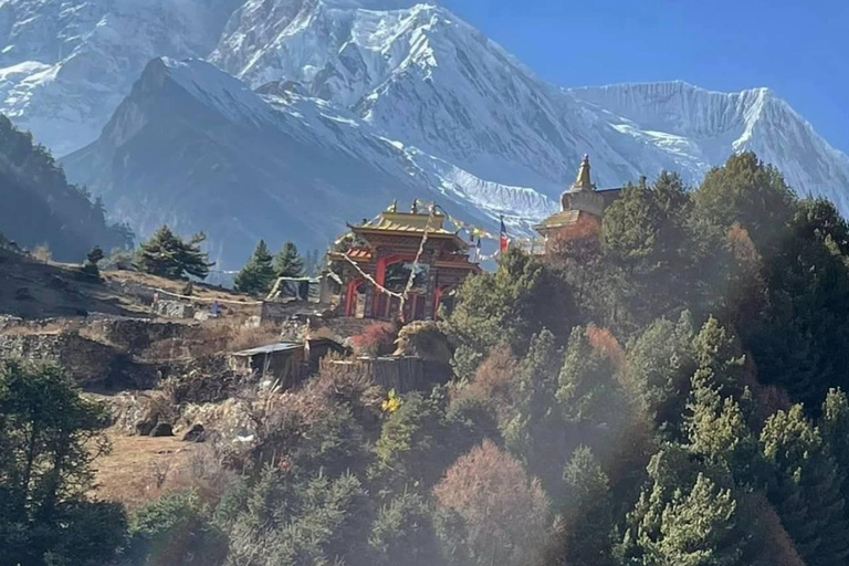 Kathmandu: Manaslu Circuit Trek 16-Day Guided Tour