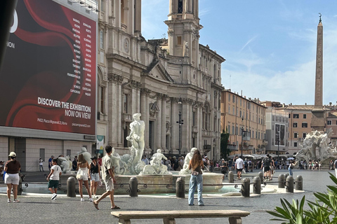 Roma: tour in golf cart con servizio di prelievo in hotelRoma: tour serali privati in golf cart nel centro della città