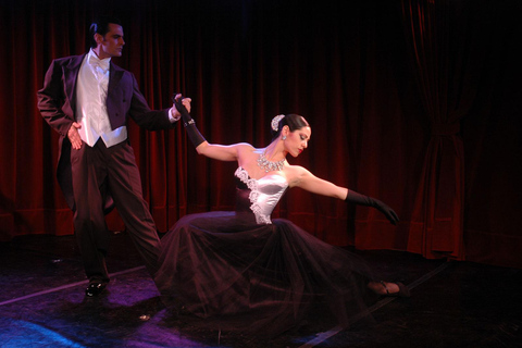 Rojo Tango Show with Optional Dinner in Buenos AiresTango Show + Free Drinks + Round Trip Private Transfer