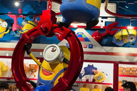 Osaka: Explore Cultural Gems with Pickup & Private Guide