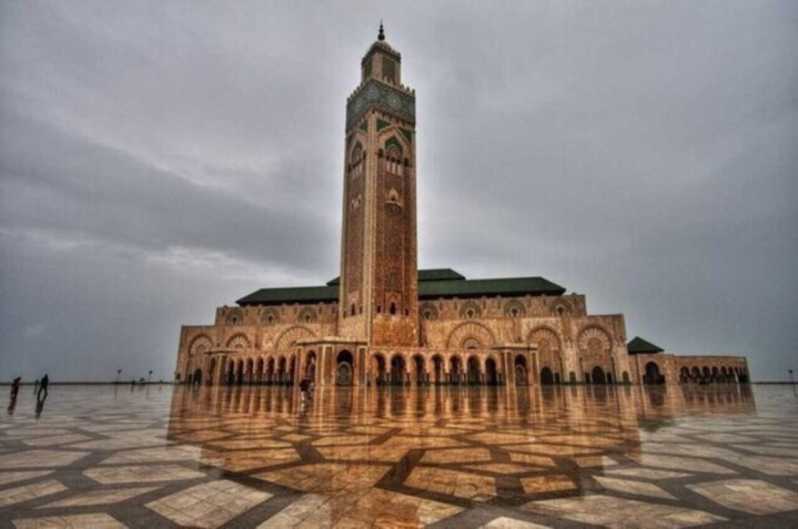 Prywatna wycieczka do meczetu Hassana II i katedry Najświętszego Serca Jezusowego