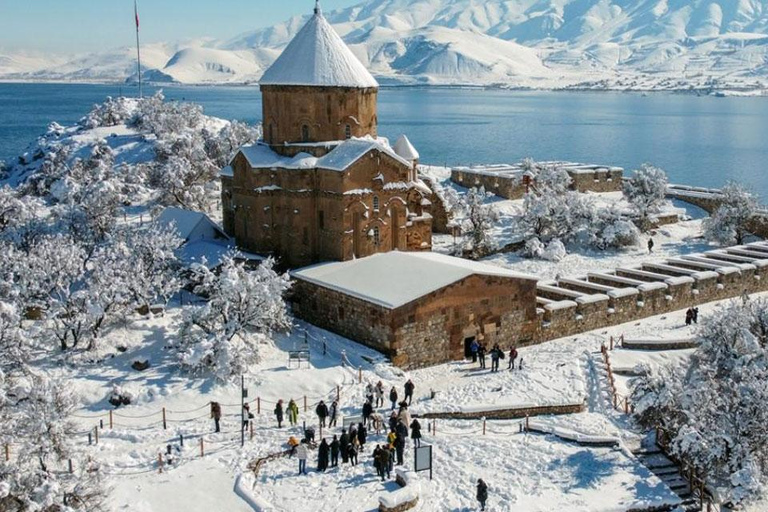 Tbilisi: Georgia & Armenia 6-Day Guided Tour