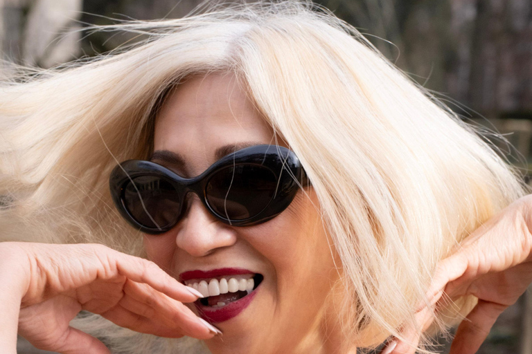 Milan: Professional Photoshoot with 25 photo + 2 videos