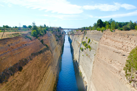 From Athens: Loutraki, Vouliagmeni Lake & Beach Swim Day