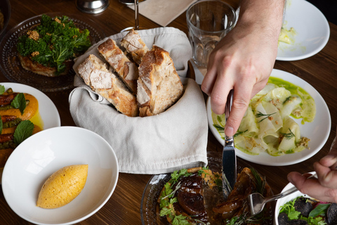 Berlin: Vegan Champagne Brunch at Bonvivant