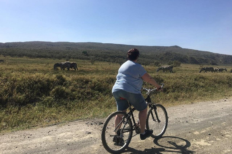 Nairobi: Hell's Gate & Lake Naivasha Day Trip with Boat Ride
