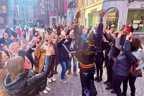 Amsterdam: Guidad promenad med fokus på kaffebarer