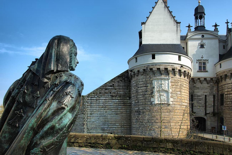 Old Nantes Walking Tour