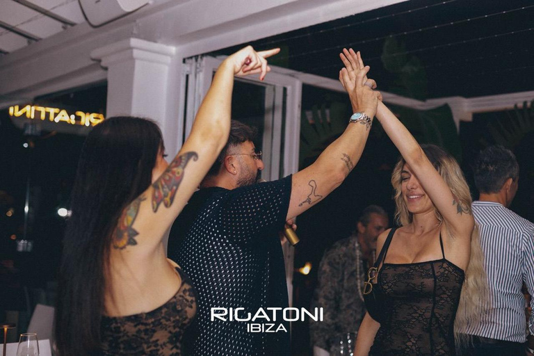 Ibiza: Dinner with Live Show & DJ at an Italian Restaurant and Nightclub Ibiza: Dinner, Live Show & DJ at Italian Restaurant and Nightclub