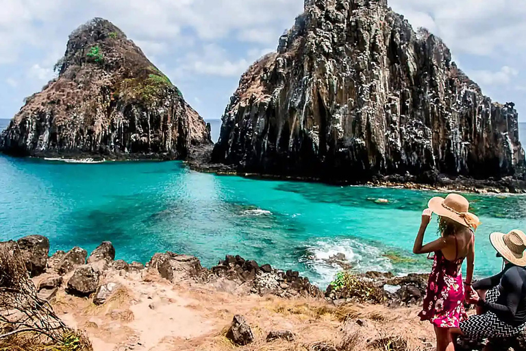 Descubra Noronha: aventura de 7 horas no IlhatourDescubra Noronha: Aventura de 7 horas no Ilhatour