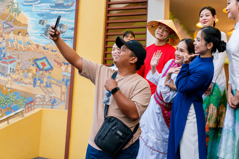 Da Nang: Heritage Show & Mi Quang Show with Noodle Tasting From Hoi An: Heritage Show & Hotel Transfer