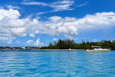 Guadeloupe: Boat Day Trip for Cruise Ship Passengers. Cruise Ship Friendly Guadeloupe: Day Trip by Boat for Cruise Passengers. Cruise Ship Friendly
