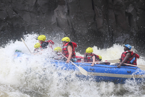 Rafting en el Zambeze, safari en Chobe y paseo con rinocerontes