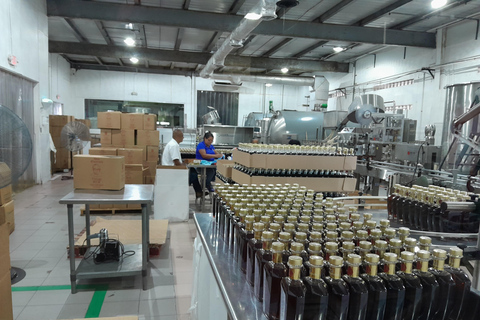 Belize: City Highlights Tour with Rum Distillery Visit