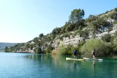 Montpezat: alquiler de PADDLE (S.U.P) en las gargantas del Verdon