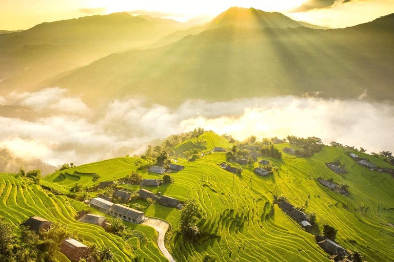 From Hanoi: Explore Sapa &amp; Fansipan Mountain For 2 DaysPrivate Tour With A Private Car Transfer &amp; 5-Star Hotel