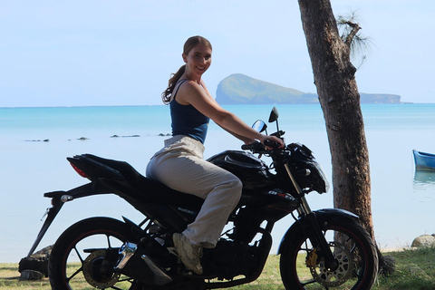 Maurice : visite d&#039;une jounée en moto tout-terrain