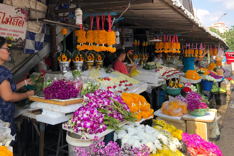 Chiang Mai: Boat Cruise, TukTuk & Songtaew Ride Shared Group