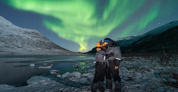 Tromsø: ⭐ Northern Lights Hunt with Photos and Hot Food