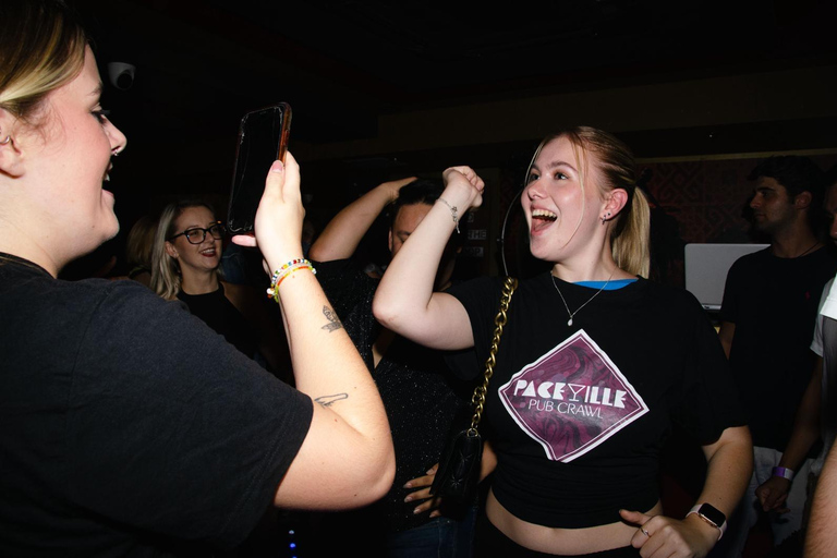 Malta: Paceville Pub Crawl with Drinks and Games