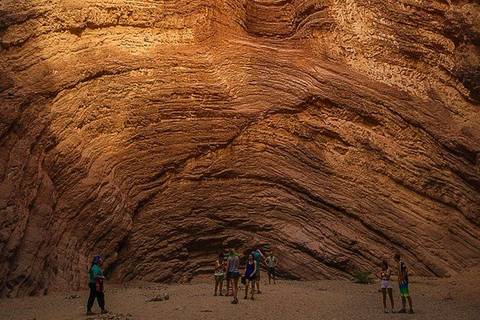 From Salta: 2 Day Guided Trip to Cafayate &amp; Humahuaca