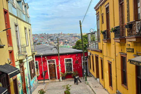 Chile: Valparaíso & Viña del Mar in 1 Day: Must-Sees of the Central Coast Chile: Valparaíso & Viña del Mar in 1 Day: Must-sees of the Central Coast