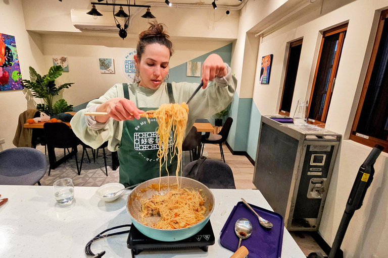 Tajpej: Wycieczka po targu Dadaocheng i tajwańska lekcja gotowania