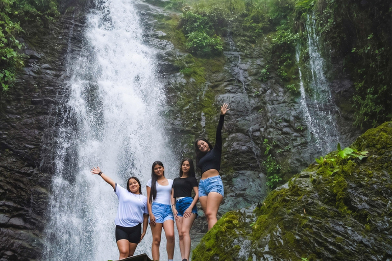 From Guayaquil: Bucay Waterfalls and Canyoning Day Trip