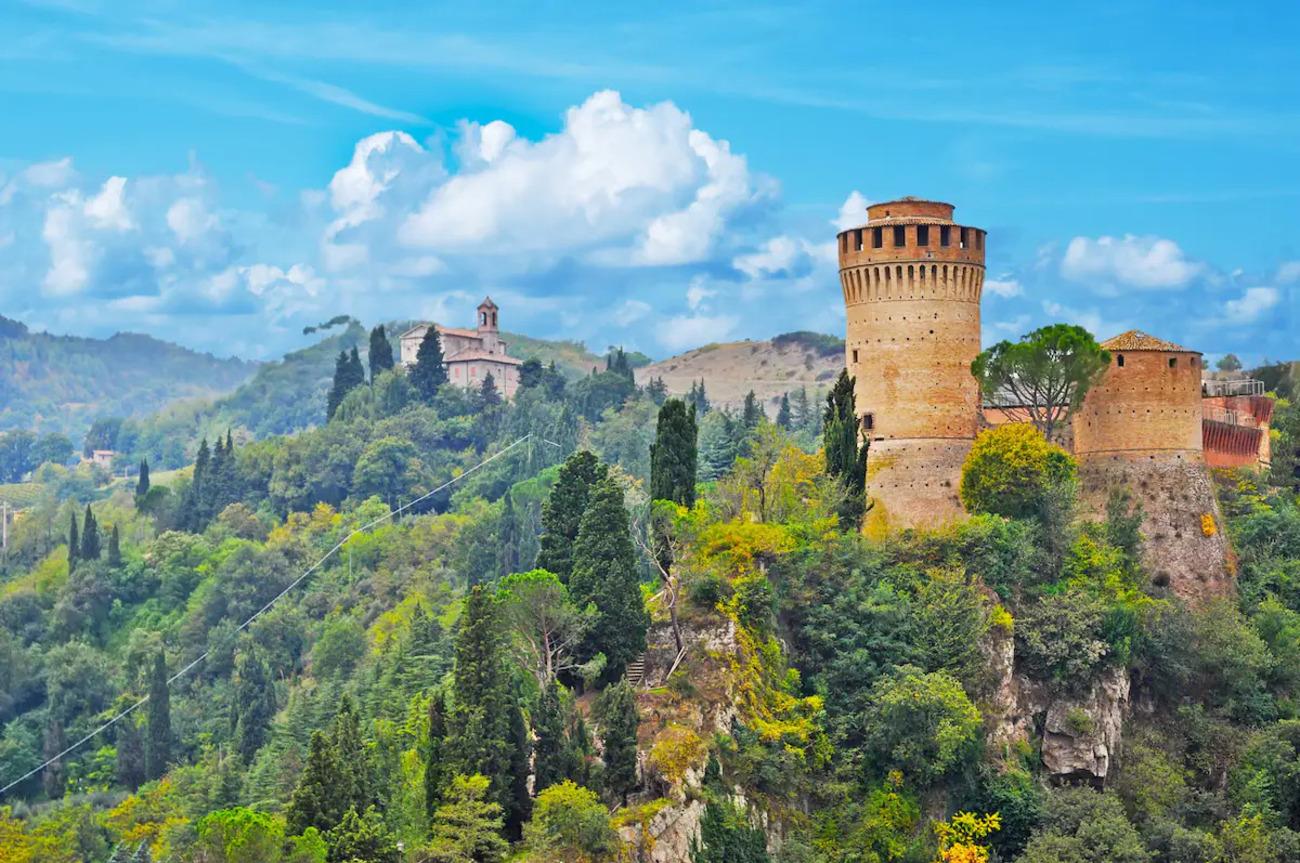 MEDIEVAL VILLAGES GETAWAY - Private Day Tour ab Bologna