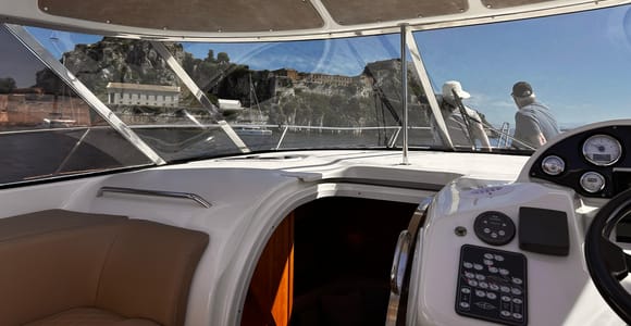 Corfu: Private Half-Day Yacht Cruise around Corfu Old Town