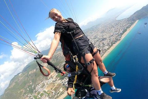 Antalya: Experiencia de Parapente con Traslados al Hotel