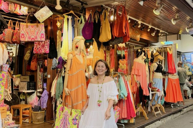Mumbai: Exclusive Half-Day Shopping Tour with Guide (Only Guide Service )